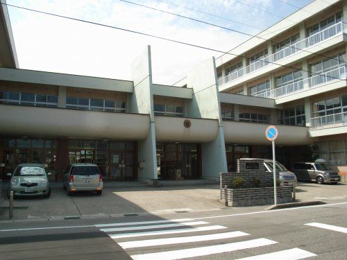 富山市立西田地方小学校の画像