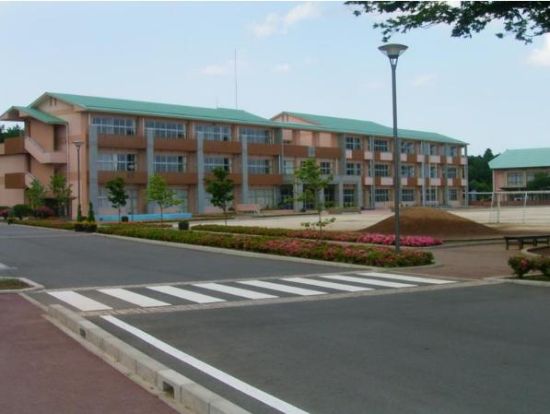 堅倉小学校の画像