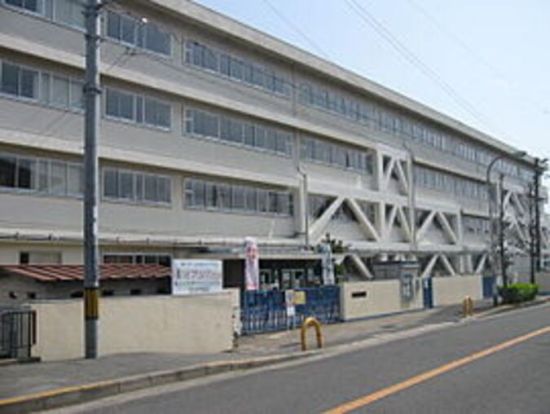 寝屋川市立木田小学校の画像