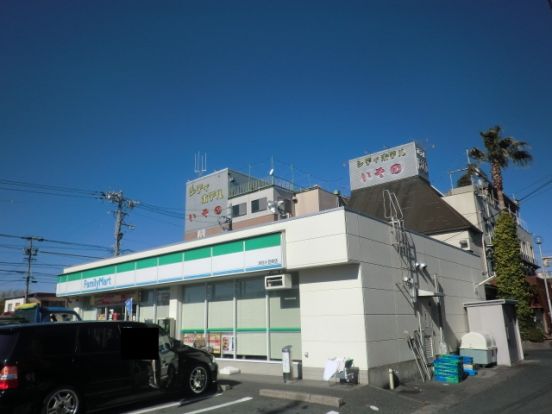 ファミリーマート小豆餅店の画像