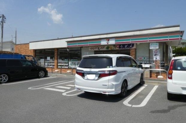 セブンイレブン 倉敷粒江店の画像