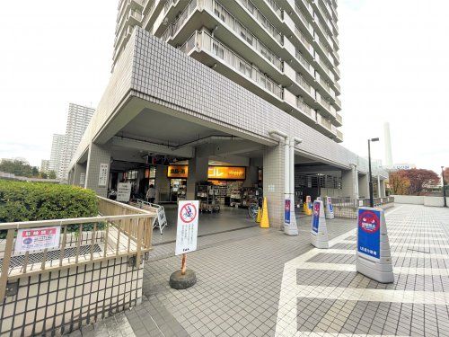 アコレ 光が丘駅南店の画像