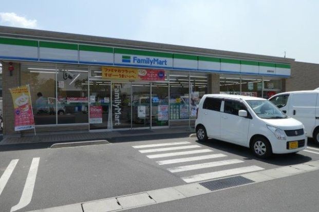 ファミリーマート 倉敷新田店の画像