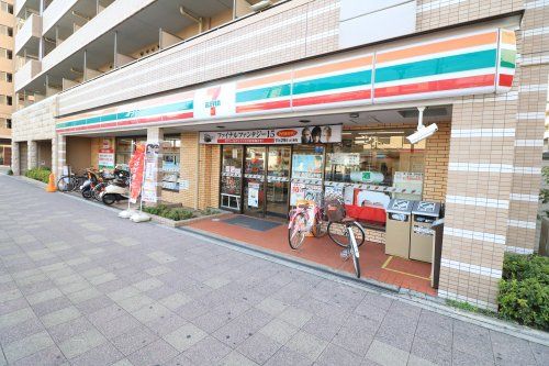 セブンイレブン　JR塚口駅南店の画像