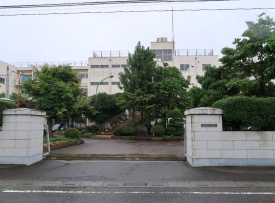 所沢市立柳瀬中学校の画像