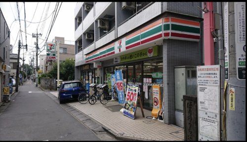 セブンイレブン 中野桃園店の画像