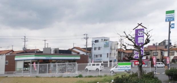 ファミリーマート 堺大美野店の画像