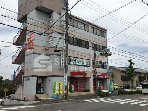 ベンリー岡崎竜美丘店の画像