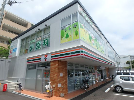 セブンイレブン 横浜藤が丘1丁目店の画像