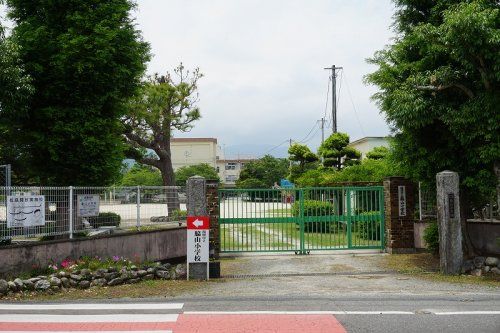 福岡市立脇山小学校の画像