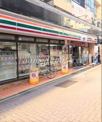 セブンイレブン 杉並荻窪駅北口店の画像