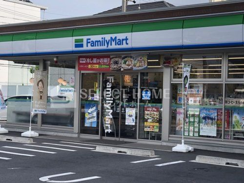 ファミリーマート 岡崎緑丘店の画像