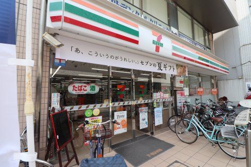セブンイレブン 東武曳舟駅前店の画像