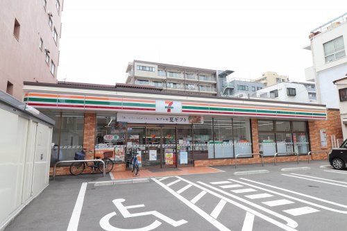 セブンイレブン 墨田東駒形3丁目店の画像