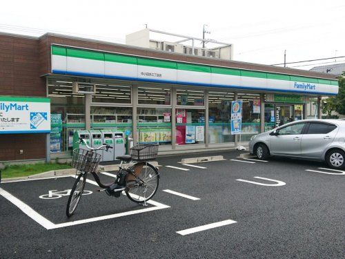ファミリーマート 中小田井三丁目店の画像