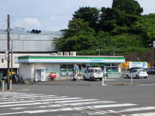 ファミリーマート 都筑インター店の画像