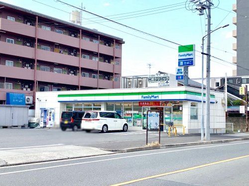 ファミリーマート 中村並木店の画像