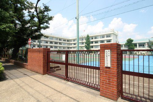 北区立東十条小学校の画像