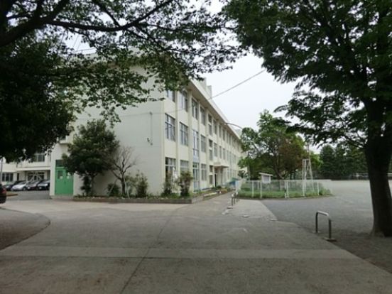 所沢市立所沢小学校の画像
