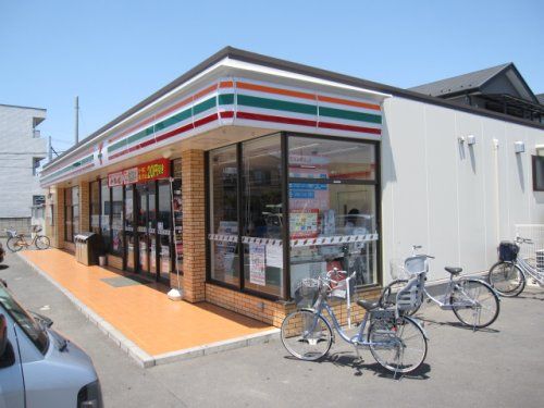 セブンイレブン 上尾緑丘2丁目店の画像