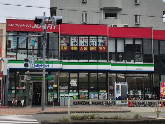 ファミリーマート 新深江駅前店の画像