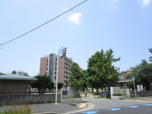 千葉大学北門の画像