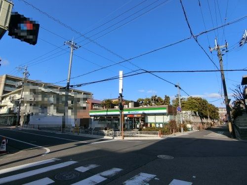 ファミリーマート 甲子園口店の画像