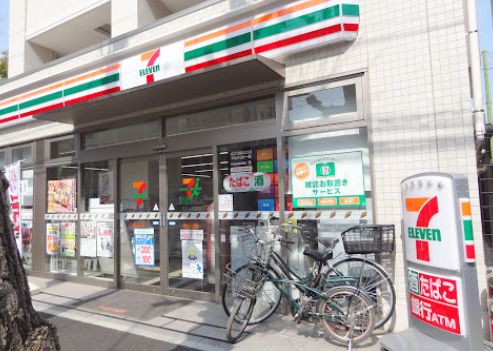 セブンイレブン 横浜白妙町2丁目店の画像