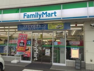 ファミリーマート 中野弥生町一丁目店の画像