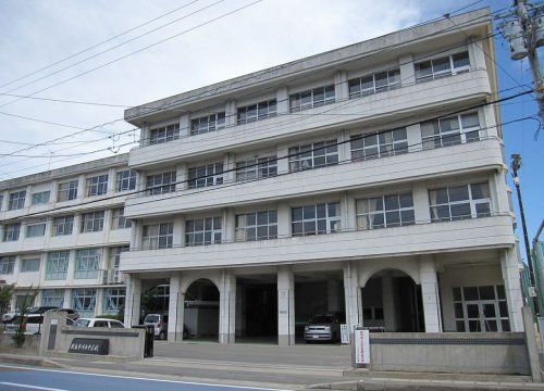 徳島市立川内中学校の画像