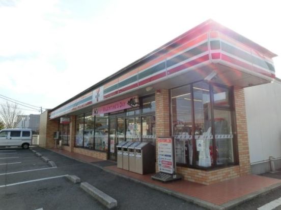 セブンイレブン 千葉寺駅前店の画像