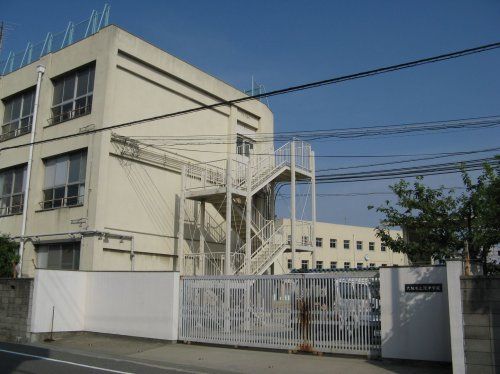 大阪市立淀中学校の画像