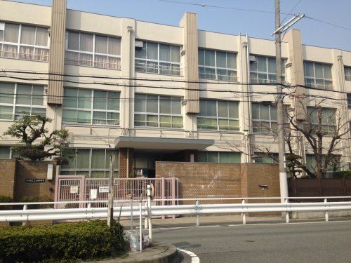 大阪市立三津屋小学校の画像