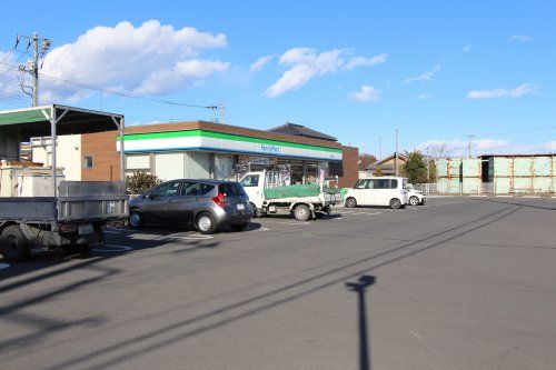 ファミリーマート 足利借宿町店の画像