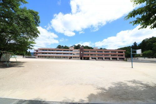 足利市立山辺小学校の画像