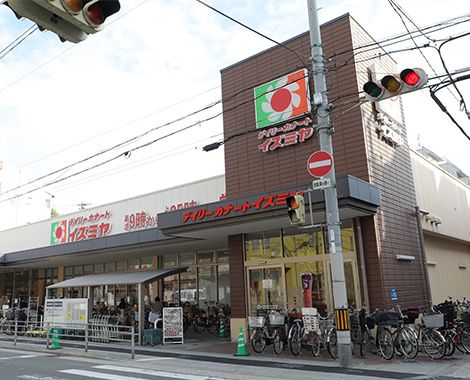 イズミヤ 昭和町店の画像