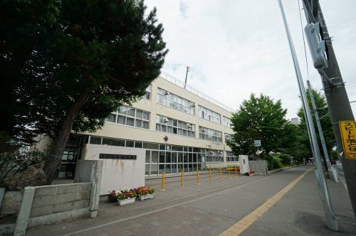 札幌市立中央小学校の画像