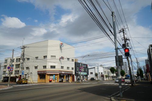 セブン-イレブン 札幌二十四軒店の画像