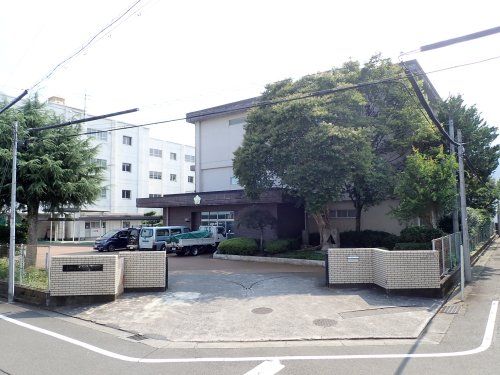 静岡市立安倍川中学校の画像