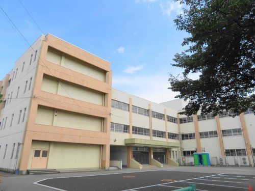 御幸小学校の画像