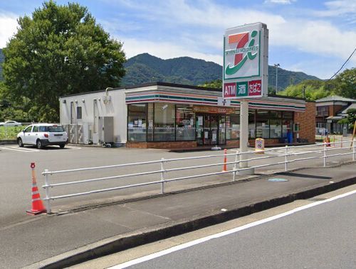 セブンイレブン厚木上荻野北店の画像