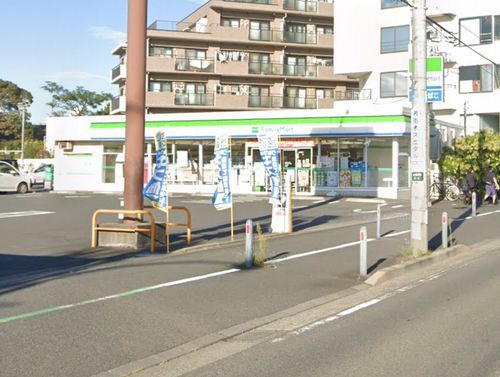 ファミリーマート辻堂新町三丁目店の画像