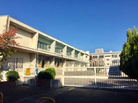 豊中市立原田小学校の画像