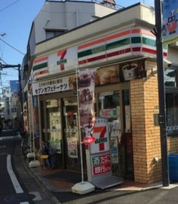 セブンイレブン 世田谷豪徳寺1丁目店の画像