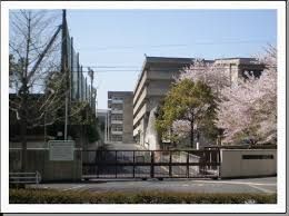 吹田市立佐井寺中学校の画像