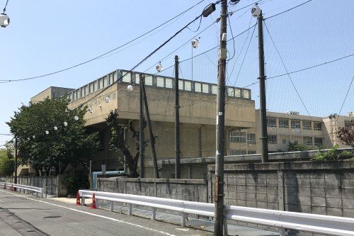 榎小学校の画像