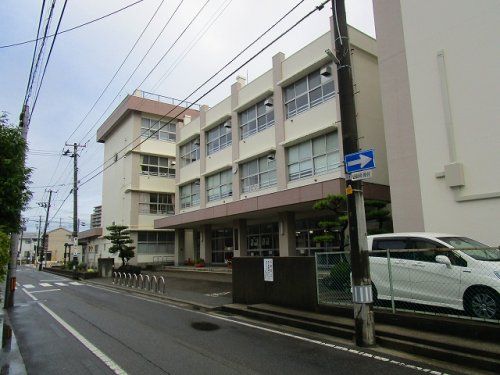 新潟市立上所小学校の画像