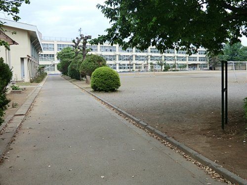 昭島市立光華小学校の画像