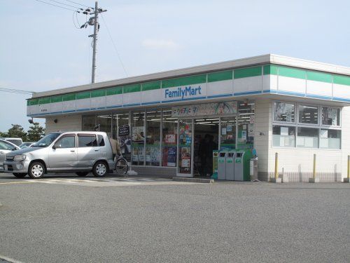 ファミリーマート 垂水海岸通店の画像