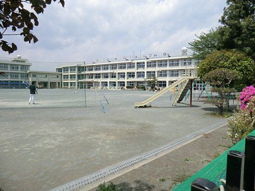 武蔵村山市立第二小学校の画像